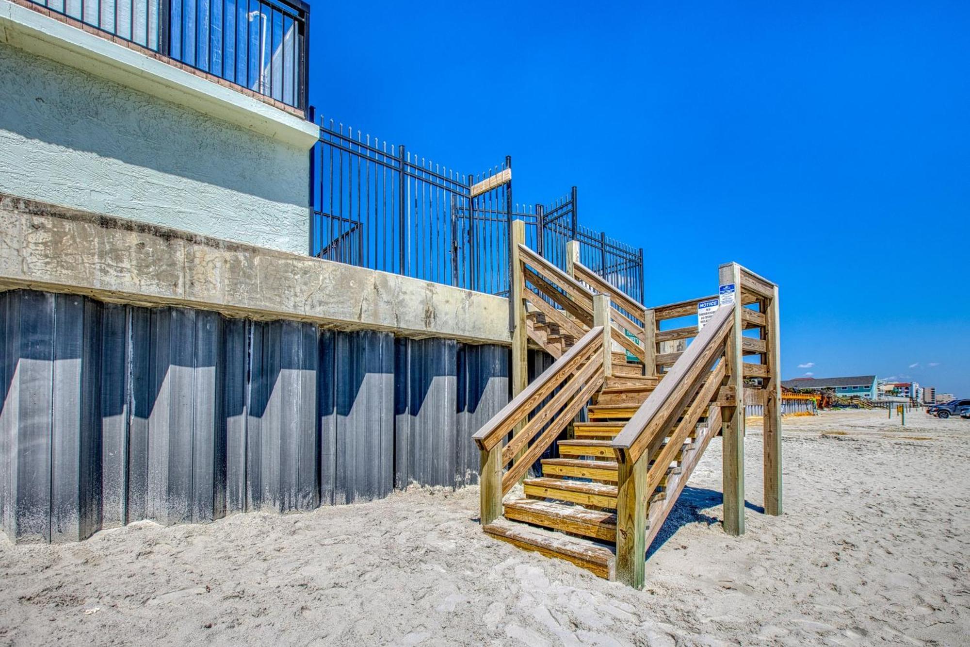 Ocean View With A Beachfront Pool At Ocean Trillium Condo ~ 702 New Smyrna Beach Εξωτερικό φωτογραφία