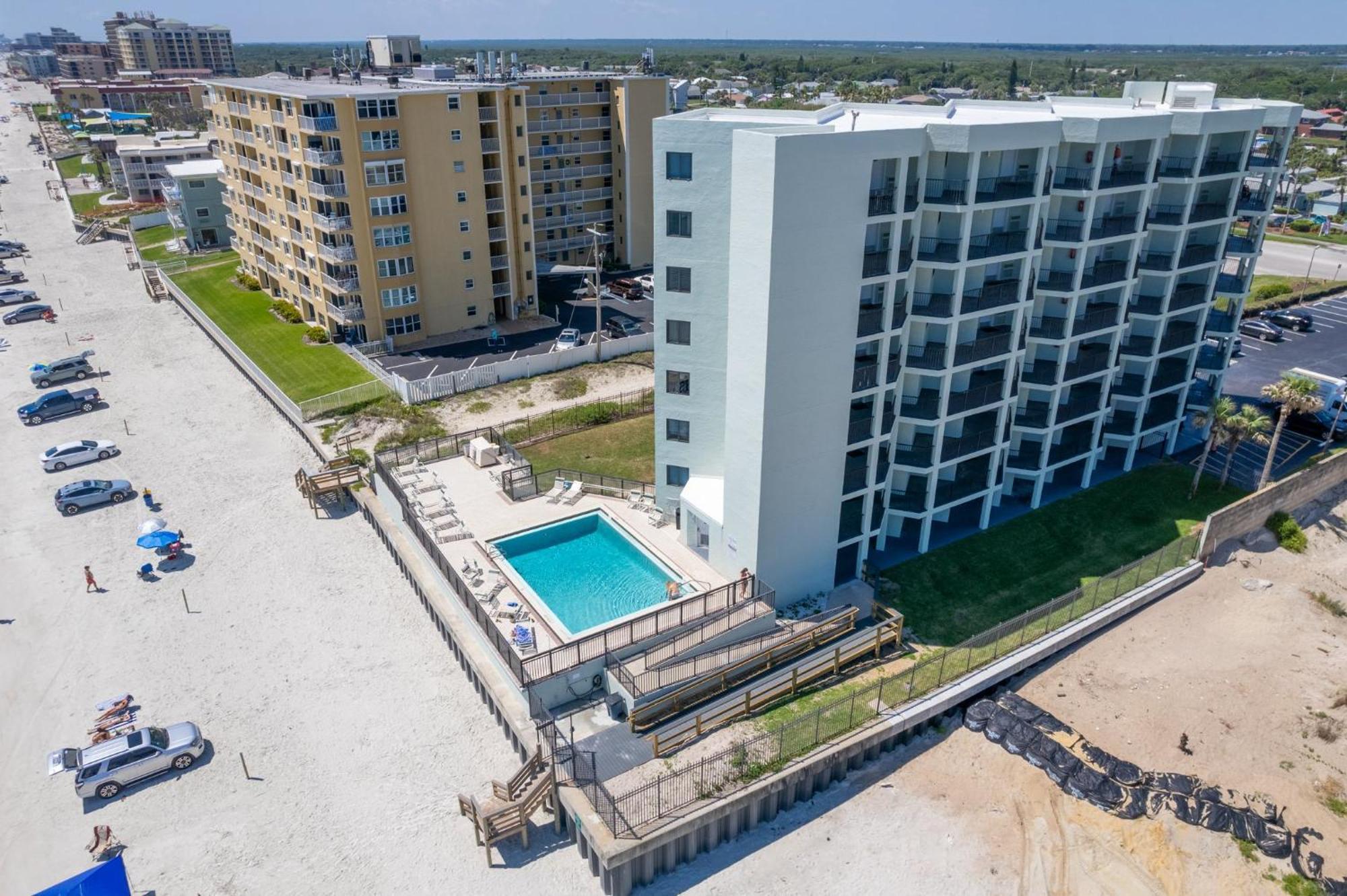 Ocean View With A Beachfront Pool At Ocean Trillium Condo ~ 702 New Smyrna Beach Εξωτερικό φωτογραφία